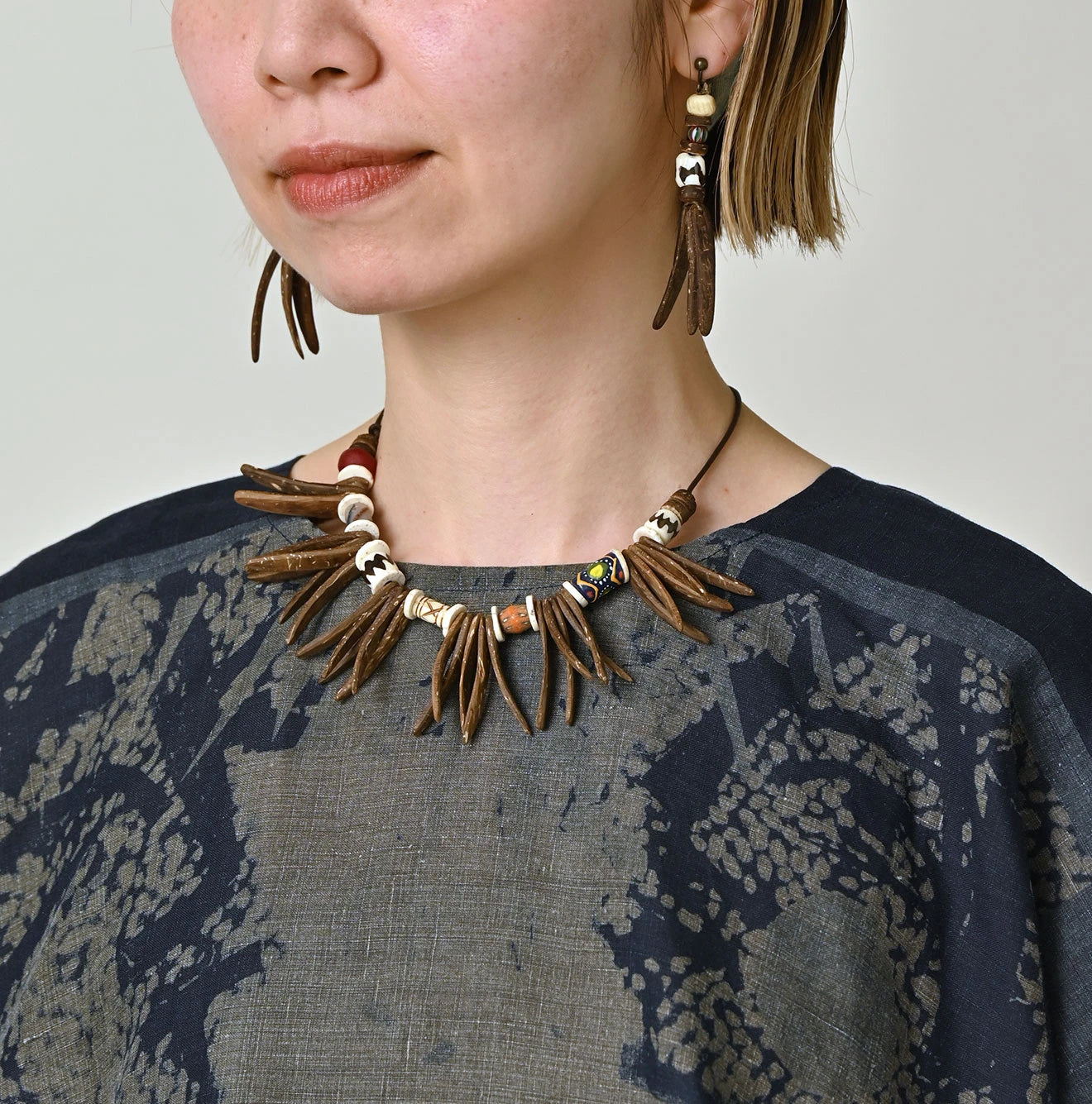 Indigo Picture Book Bandana Blouse