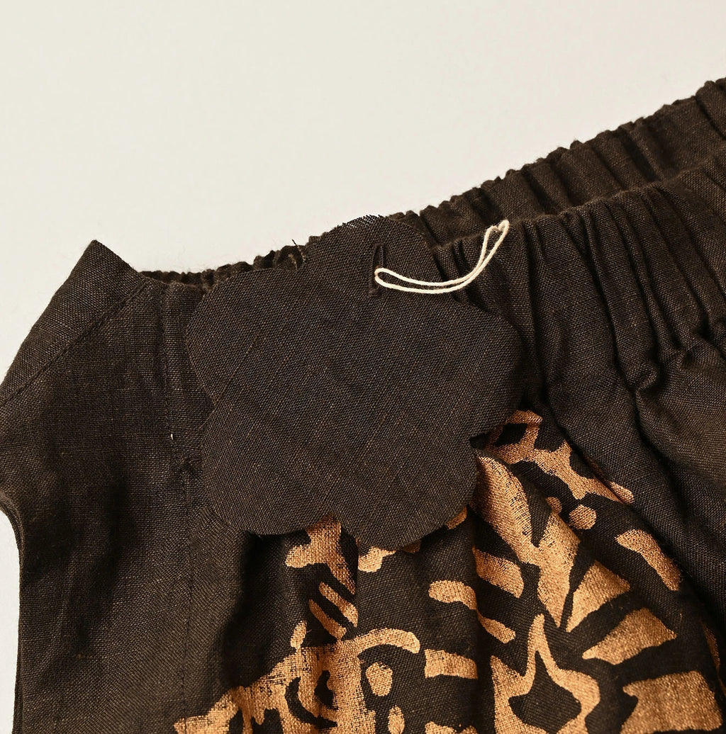 Indian Linen Gold Leaf Print Shirred Sleeveless Shirt
