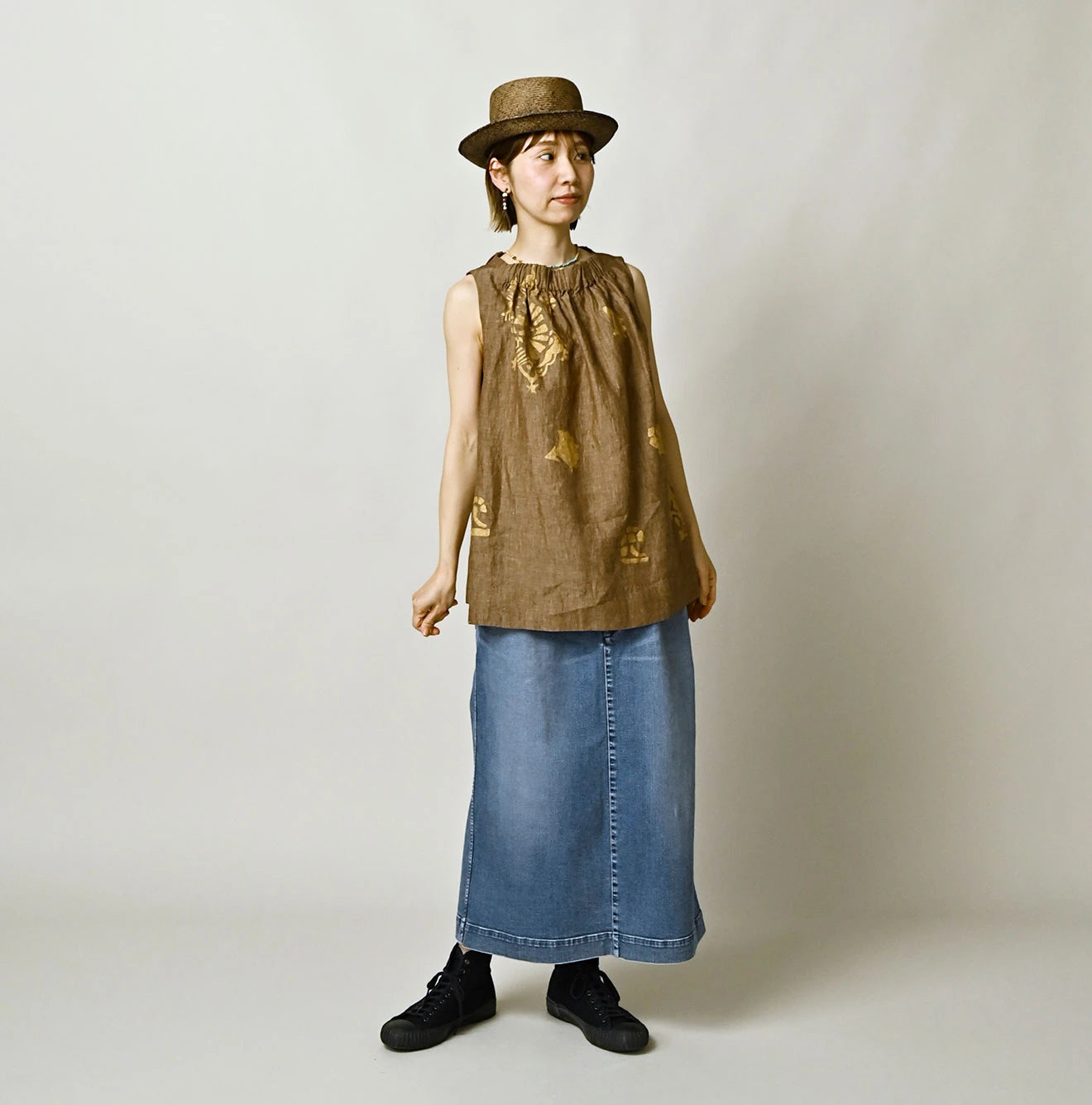Indian Linen Gold Leaf Print Shirred Sleeveless Shirt