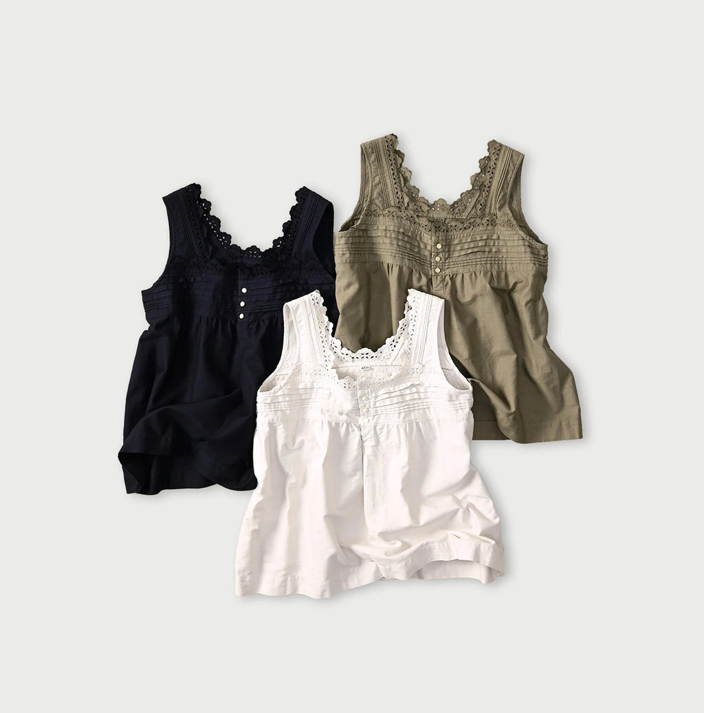 Weft Satin de Sleeveless Top
