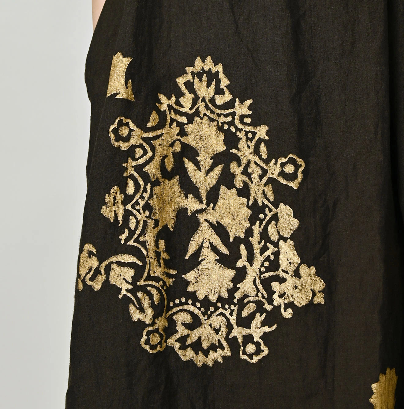 Indian Linen Gold Leaf Print Shirred Dress