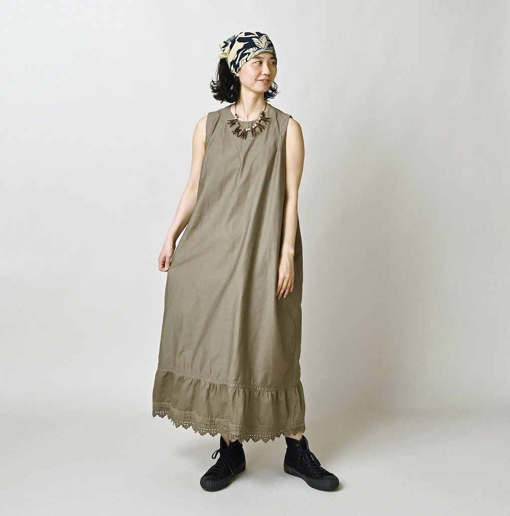 Weft Satin Poyon Dress