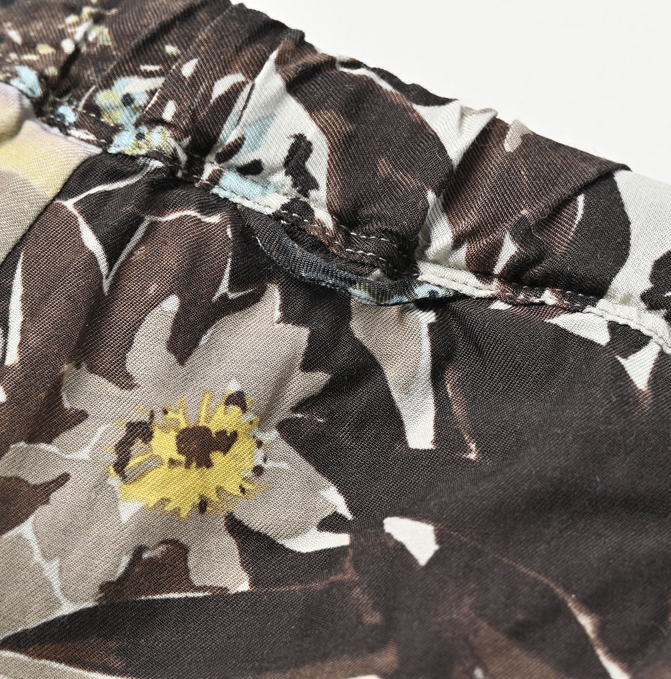 Irie Aloha Print Easy Pants Detail
