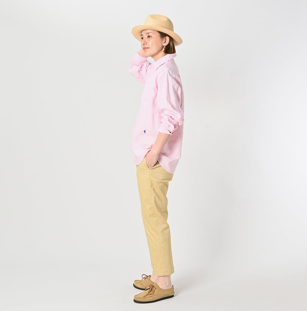 Cotton Linen OX Stretch Sabrina Slacks Female Model