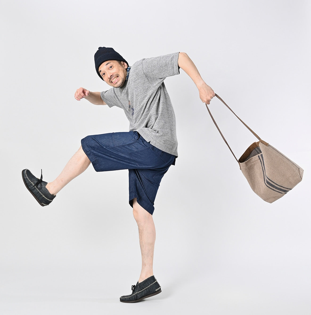 Jacquard Striped Bag Male Model