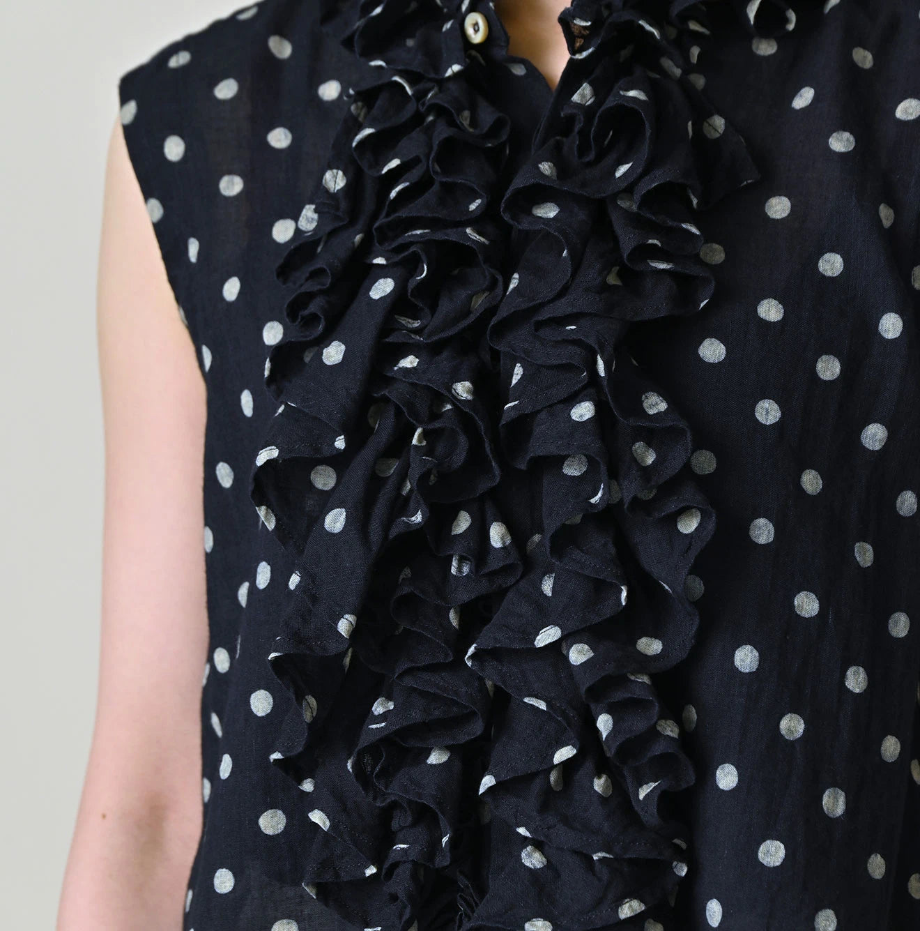 Indigo Gauze Polka Dots Print Frill Sleeveless Top