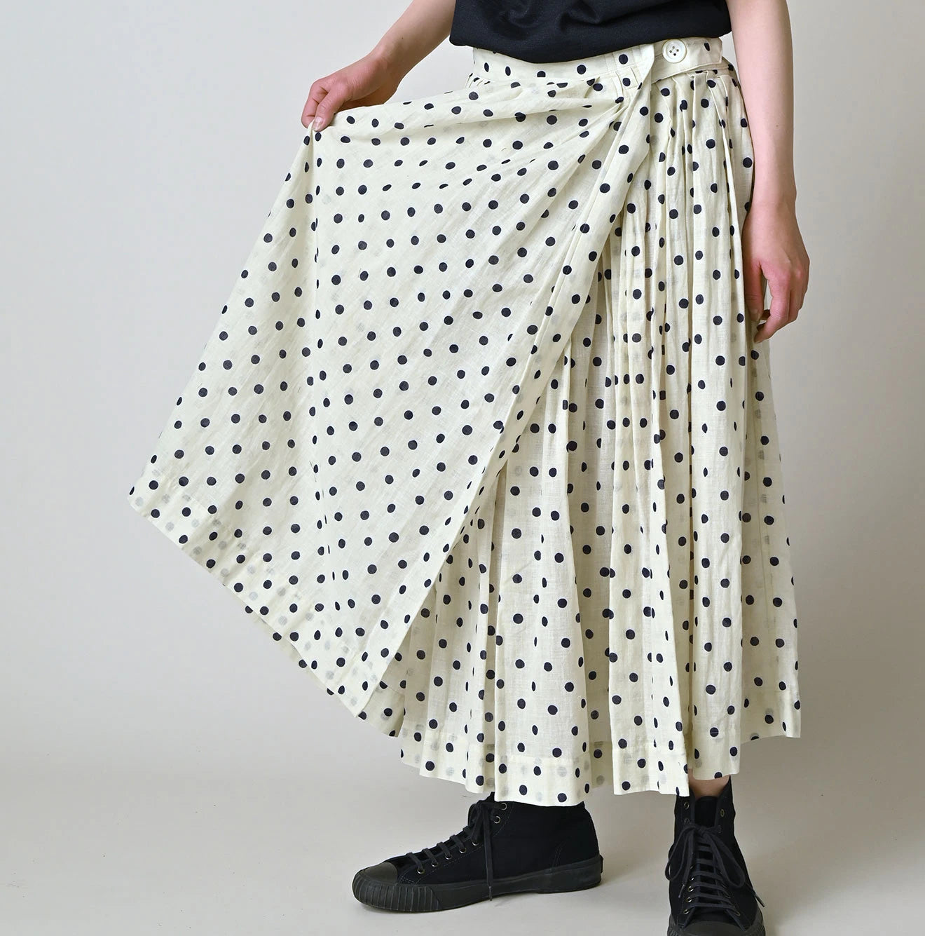 Gauze Polka Dots Print Tuck Wrap Skirt