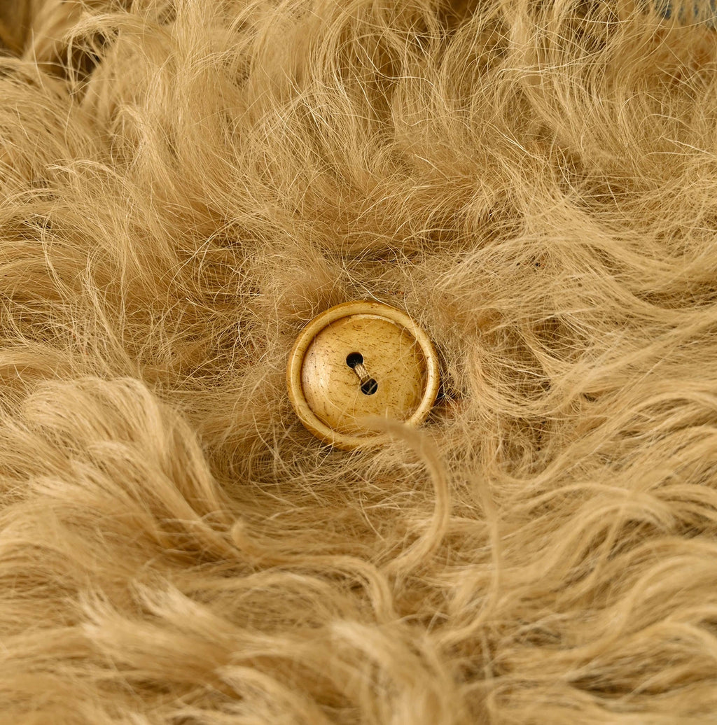 Mouton Petit Vest