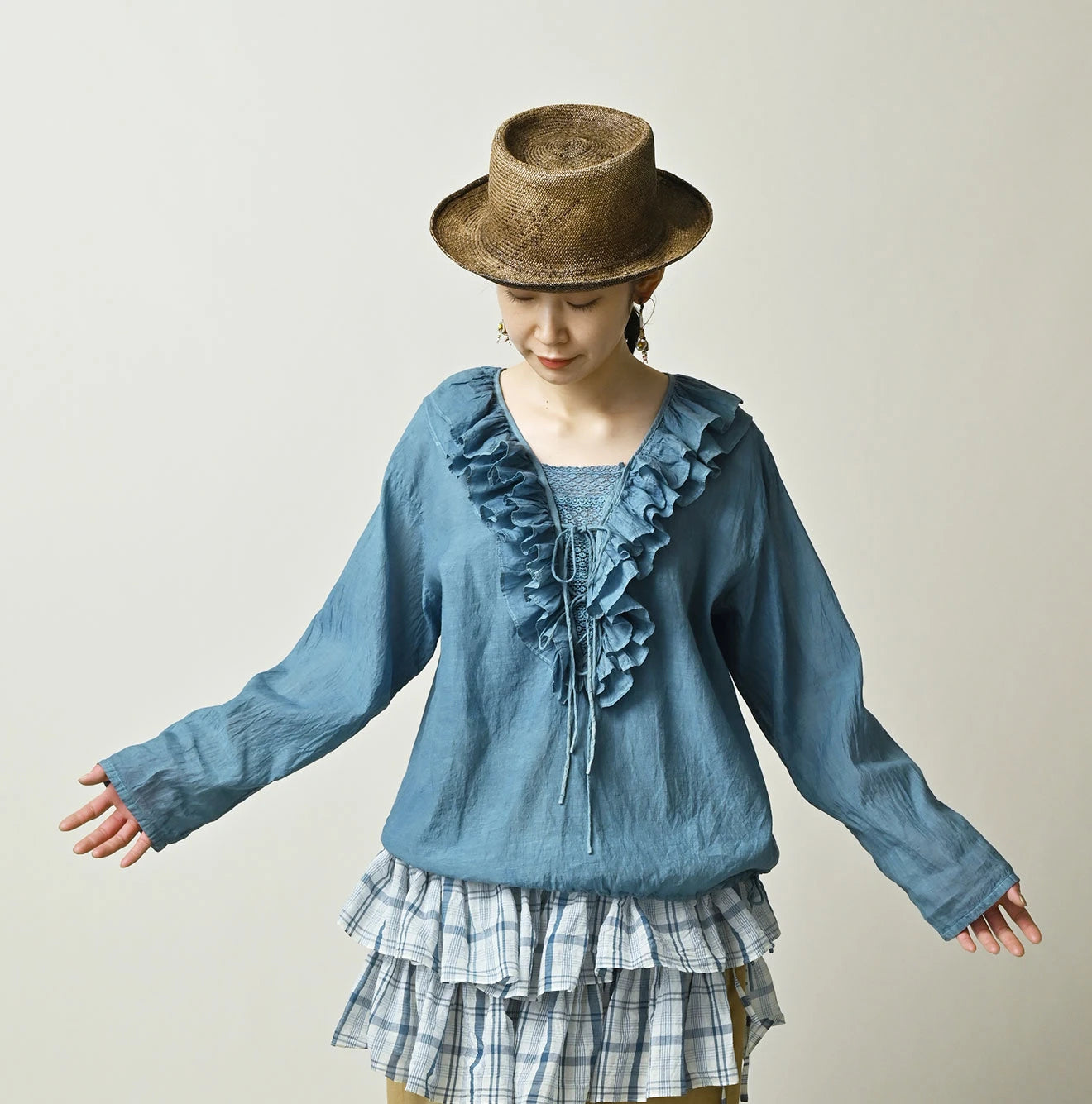 Ai Feather Khadi Silk Frill de T-shirt