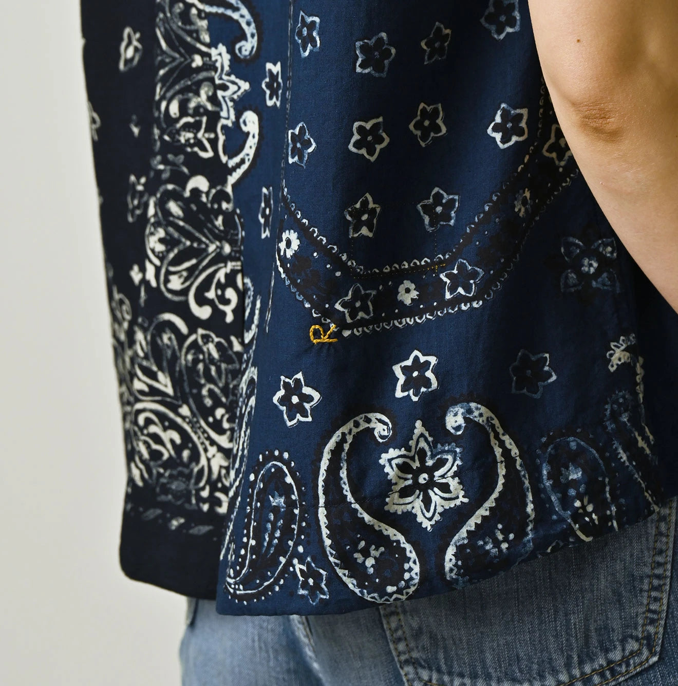 Indigo Hira Bandana Mix A la Mode Sleeveless Top
