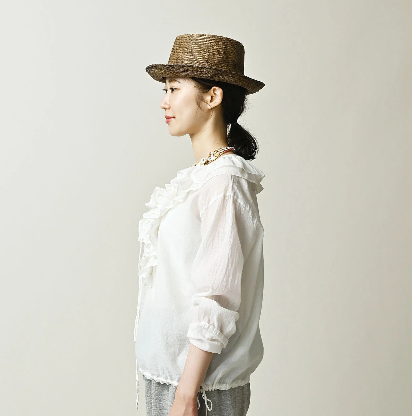 Feather Khadi Silk Frill de T-shirt