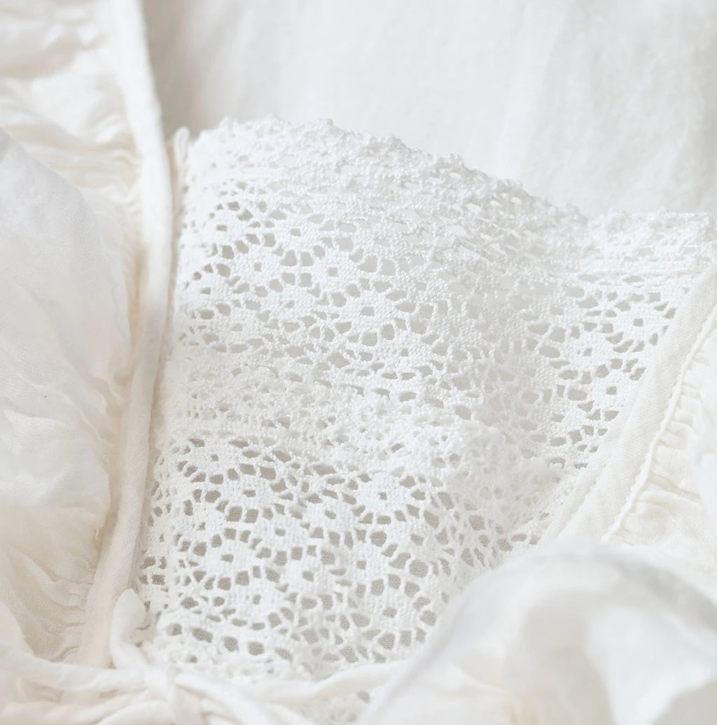Feather Khadi Silk Frill de T-shirt