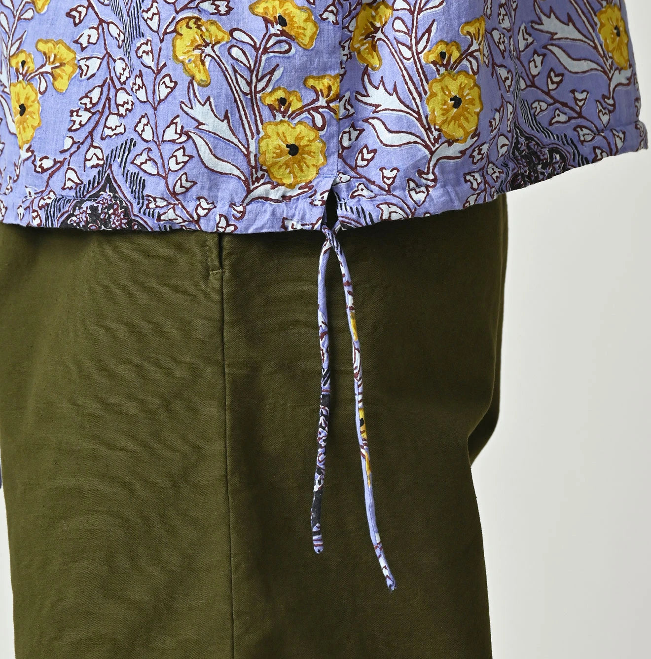 Indian Khadi Saffron Block Print Frill de T-shirt