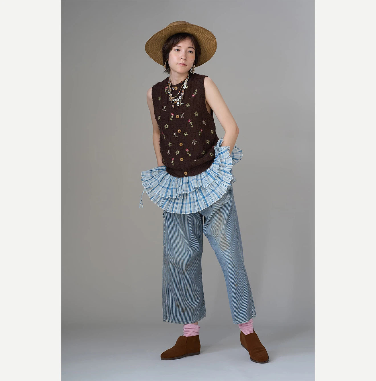 Pom-pom Flower Vest