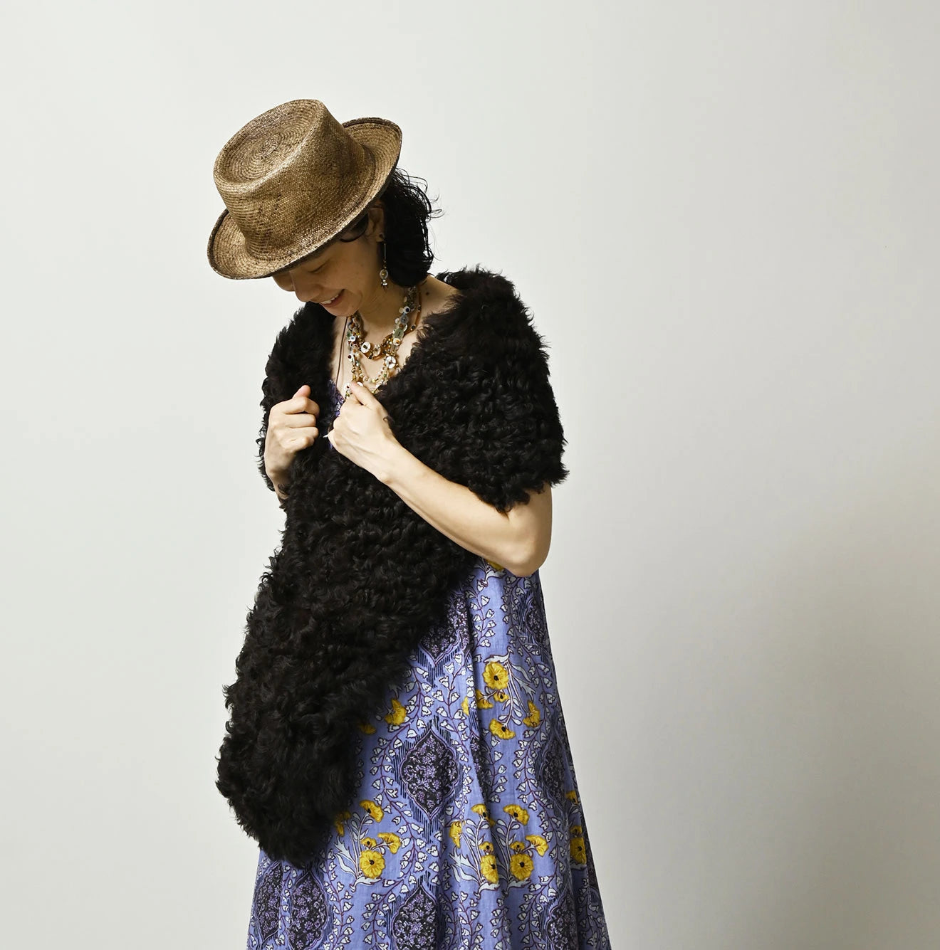 Mouton Shawl