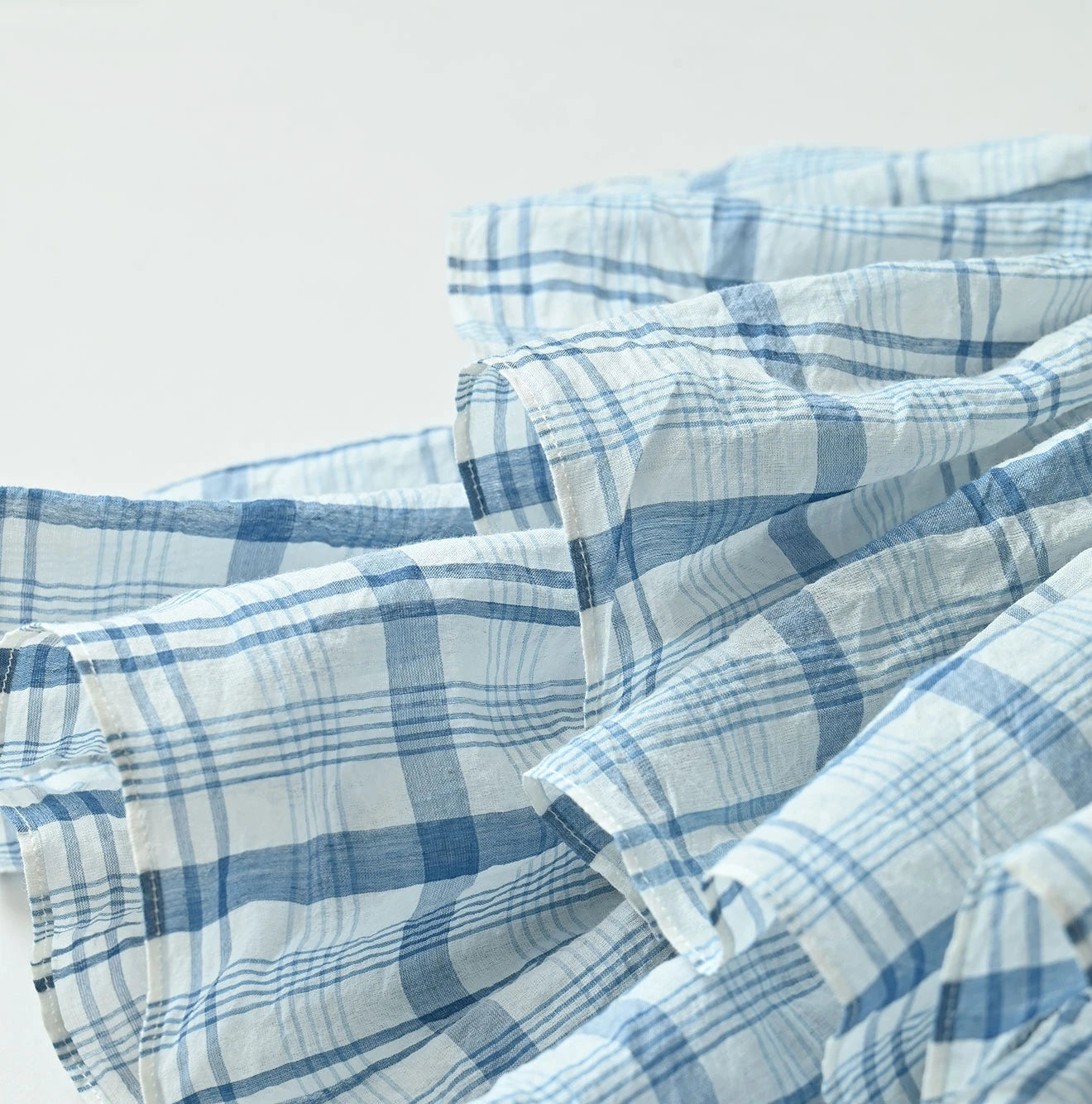 Feather Khadi Silk Large Pétale