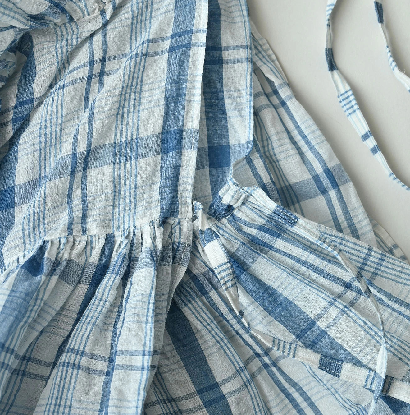 Feather Khadi Silk Large Pétale