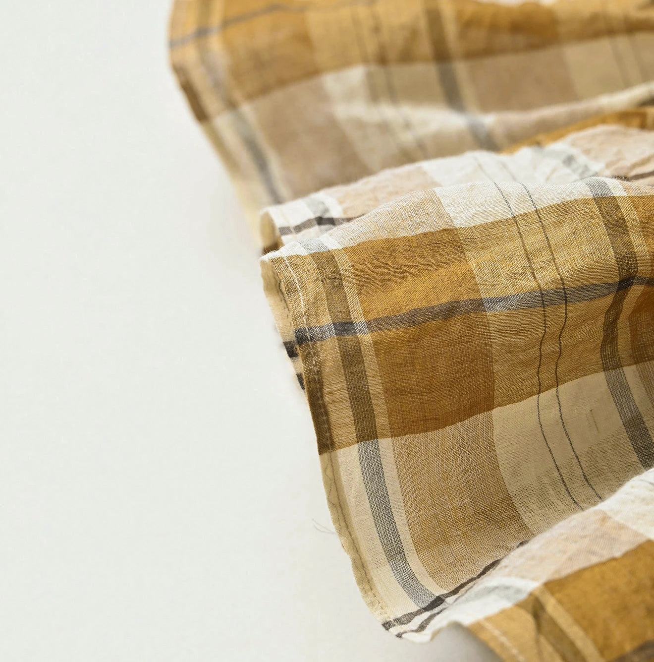 Feather Khadi Silk Large Pétale