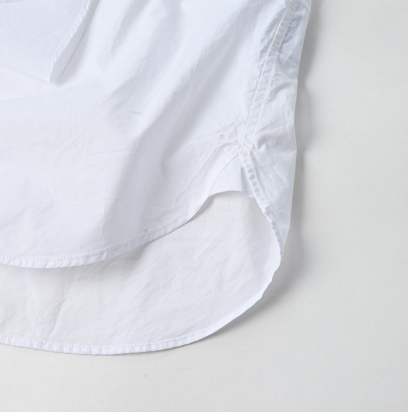 Batiste Ribbon Blouse Detail