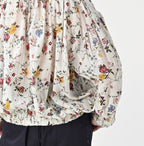 45 Gauze Antique Flower Print Shirring Blouse Detail