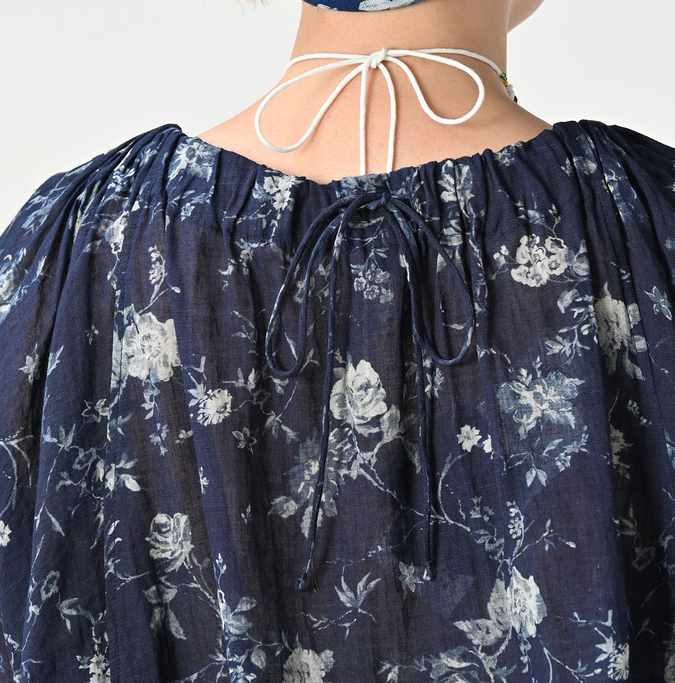 Indigo 45 Gauze Antique Flower Print Shirring Blouse Detail