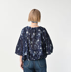 Indigo 45 Gauze Antique Flower Print Shirring Blouse Female Model