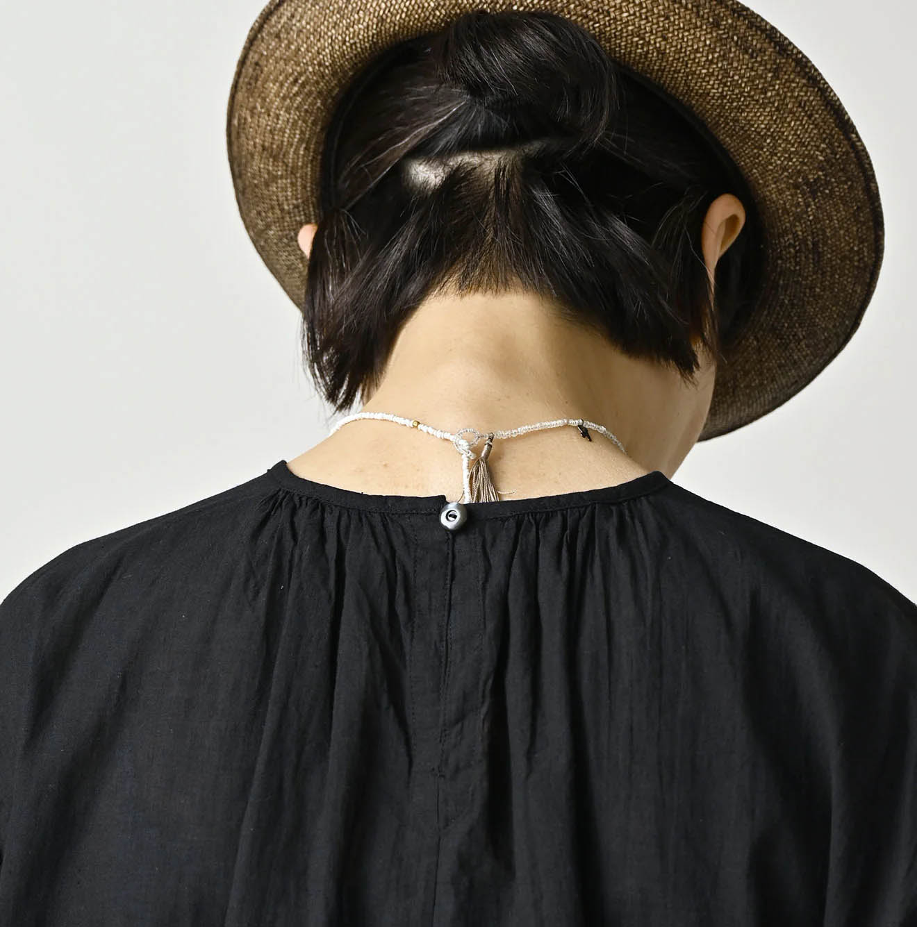 Khadi x Feather Khadi Silk Peplum Frill de T-shirt