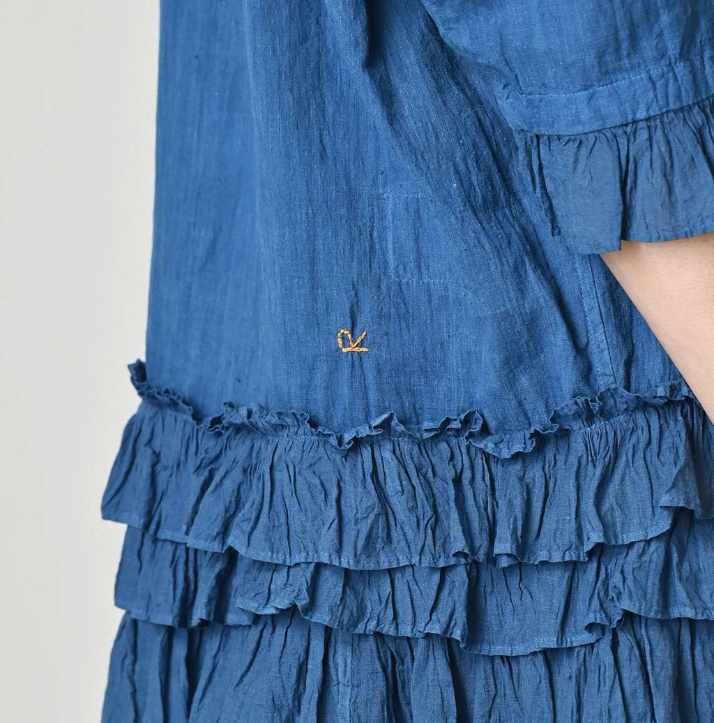 Ai Khadi x Feather Khadi Silk Peplum Frill de T-shirt