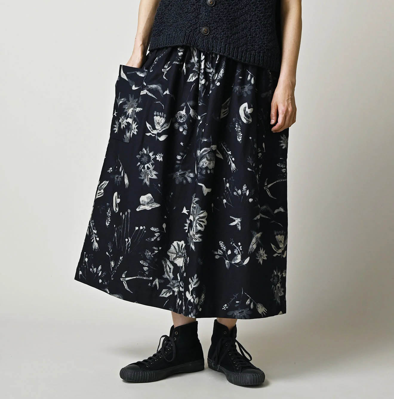 Indigo Donkey Tale Print Easy Apron Skirt