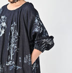 Indigo Wonderland Print Tuck Dress Detail