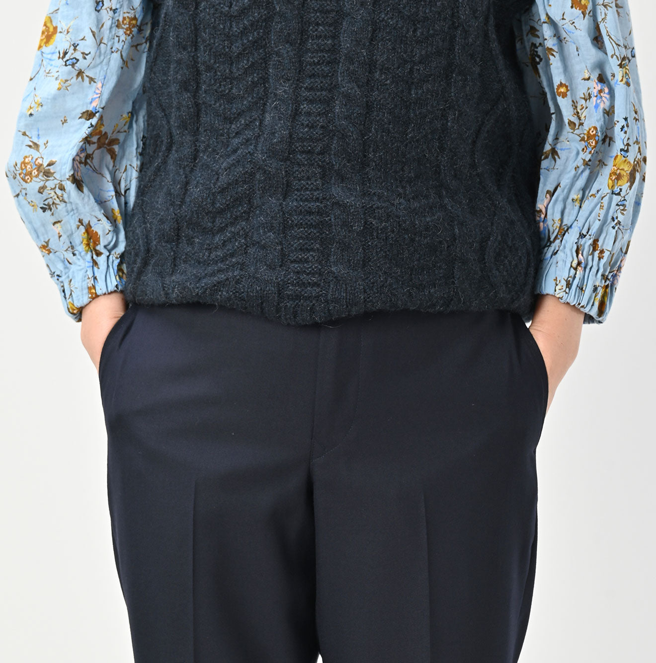 Wool Saxony Sabrina Slacks – 45R USA