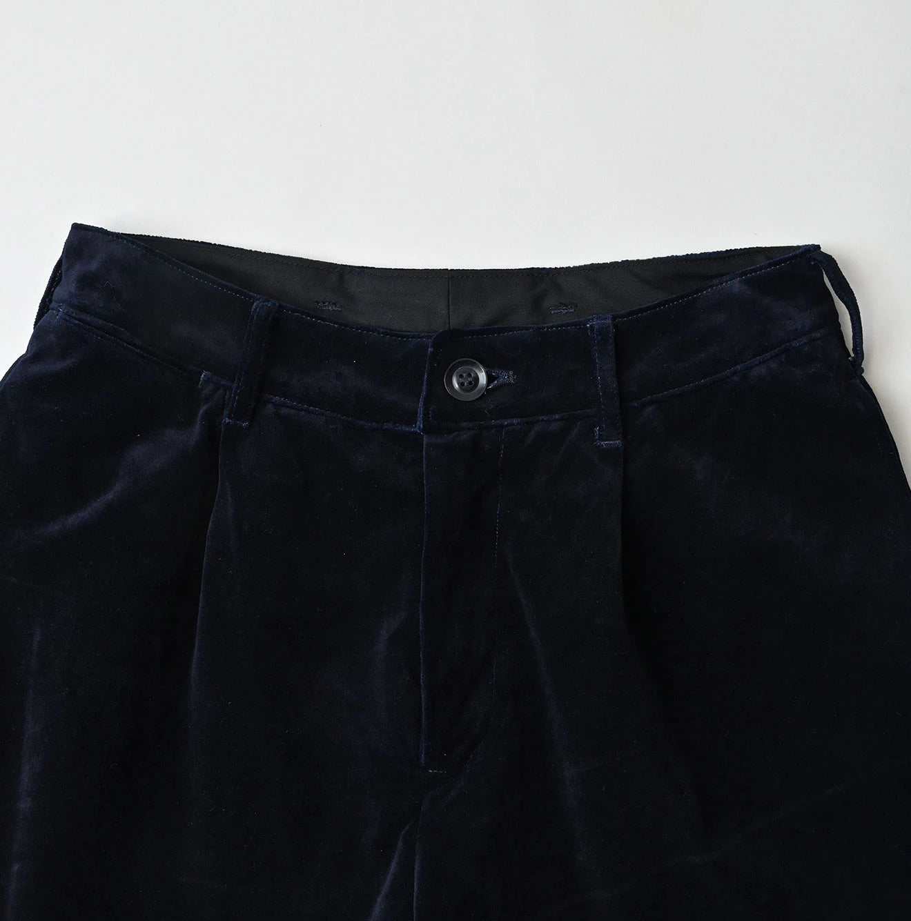 Indigo Velvet Lucy Bermuda Short Pants