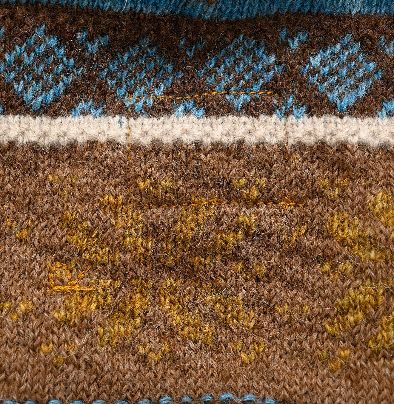 Alpaca Jacquard Cache-Coeur
