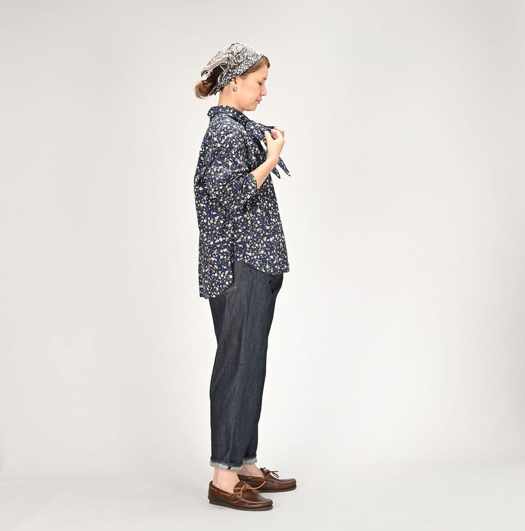 Indian Khadi Flower Print Ribbon Blouse Female Model