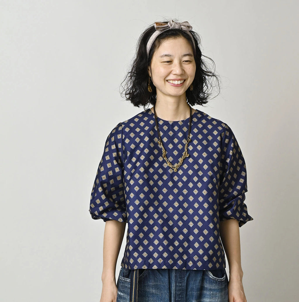 Square Komon Print Puff Blouse
