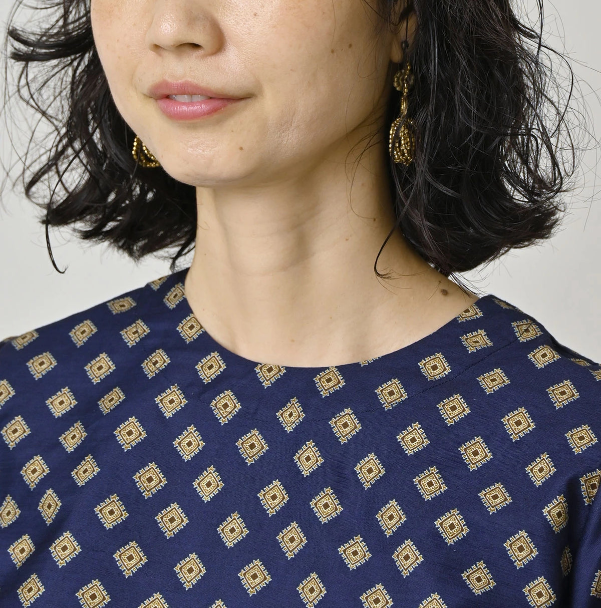 Square Komon Print Puff Blouse