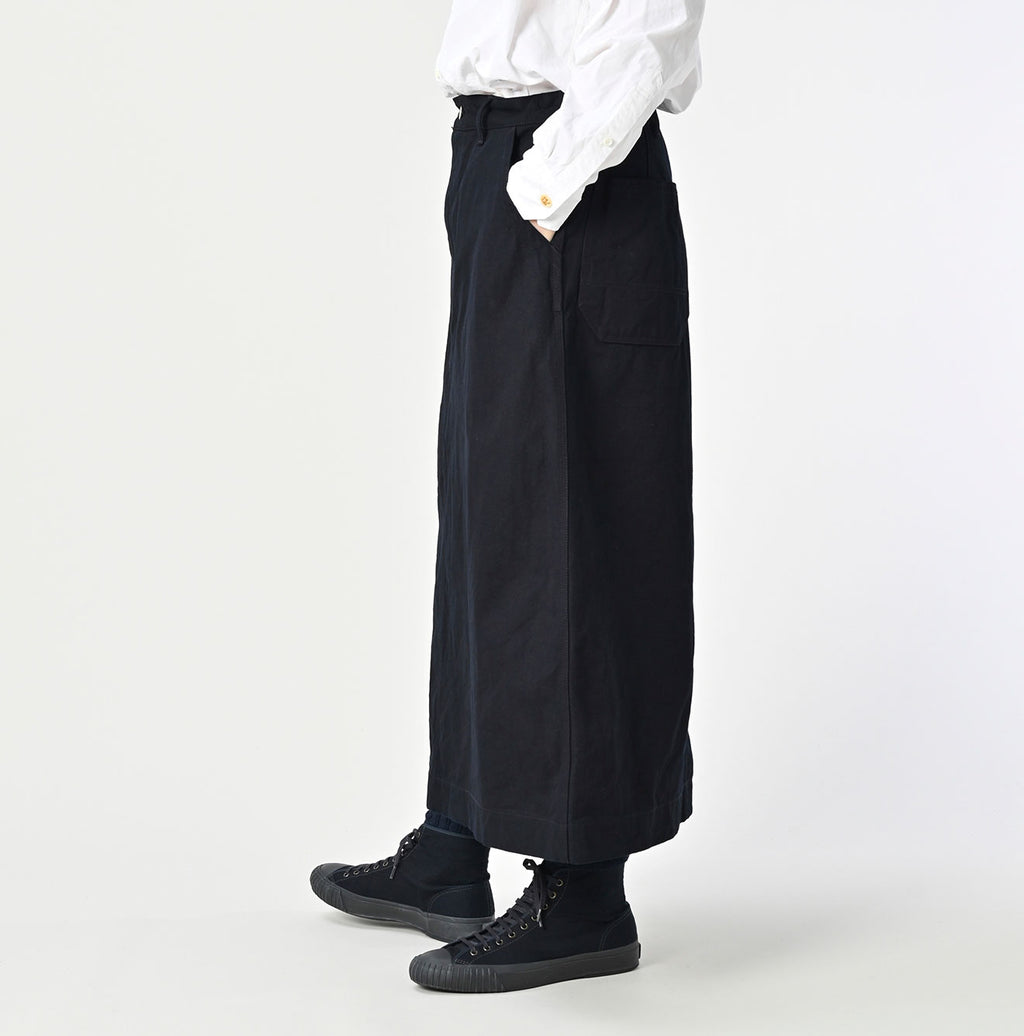 Indigo Duck Painter Skirt Female Model