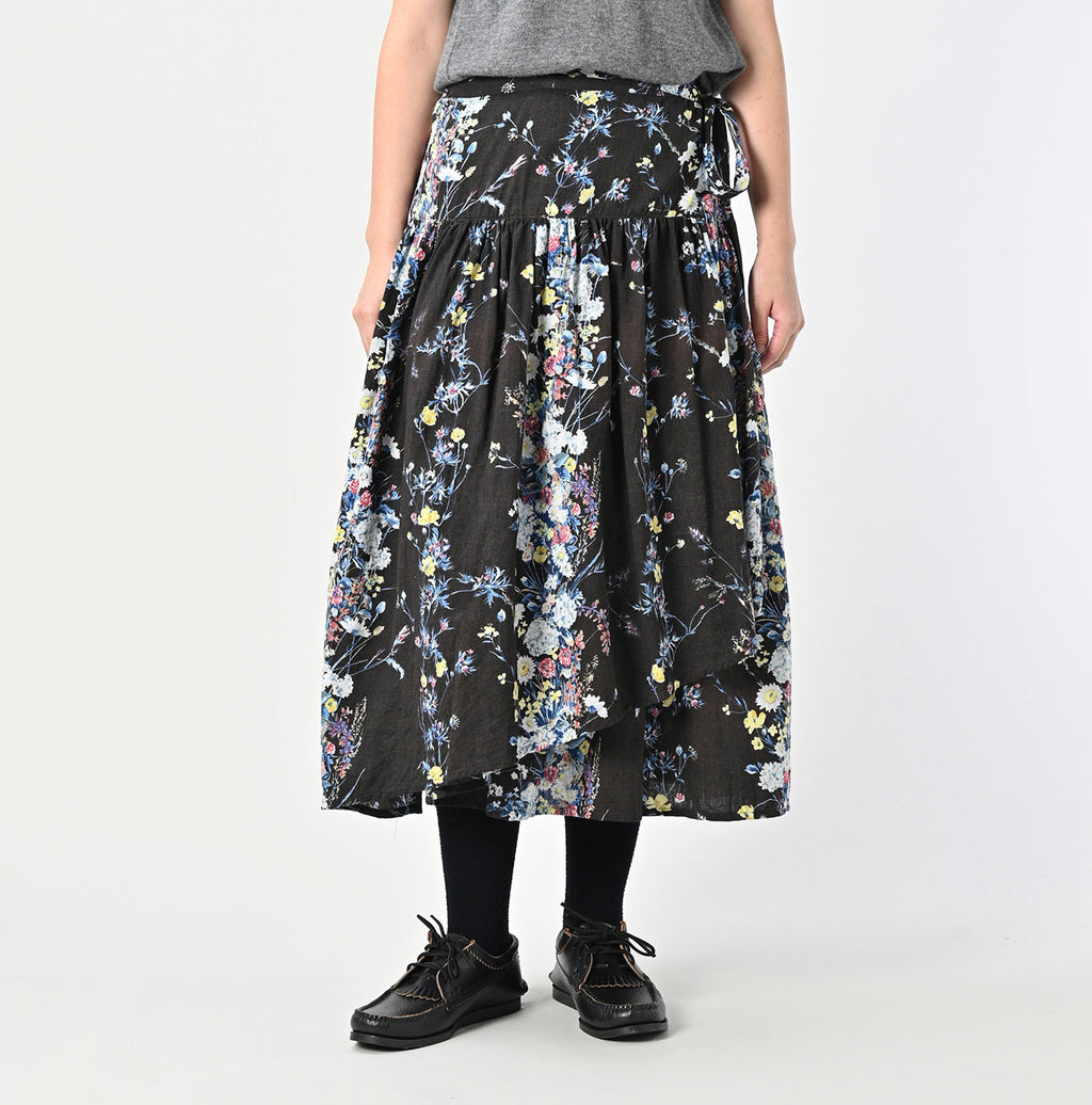 Indian Khadi Bouquet Stripe Print GuruGuru Skirt Female Model