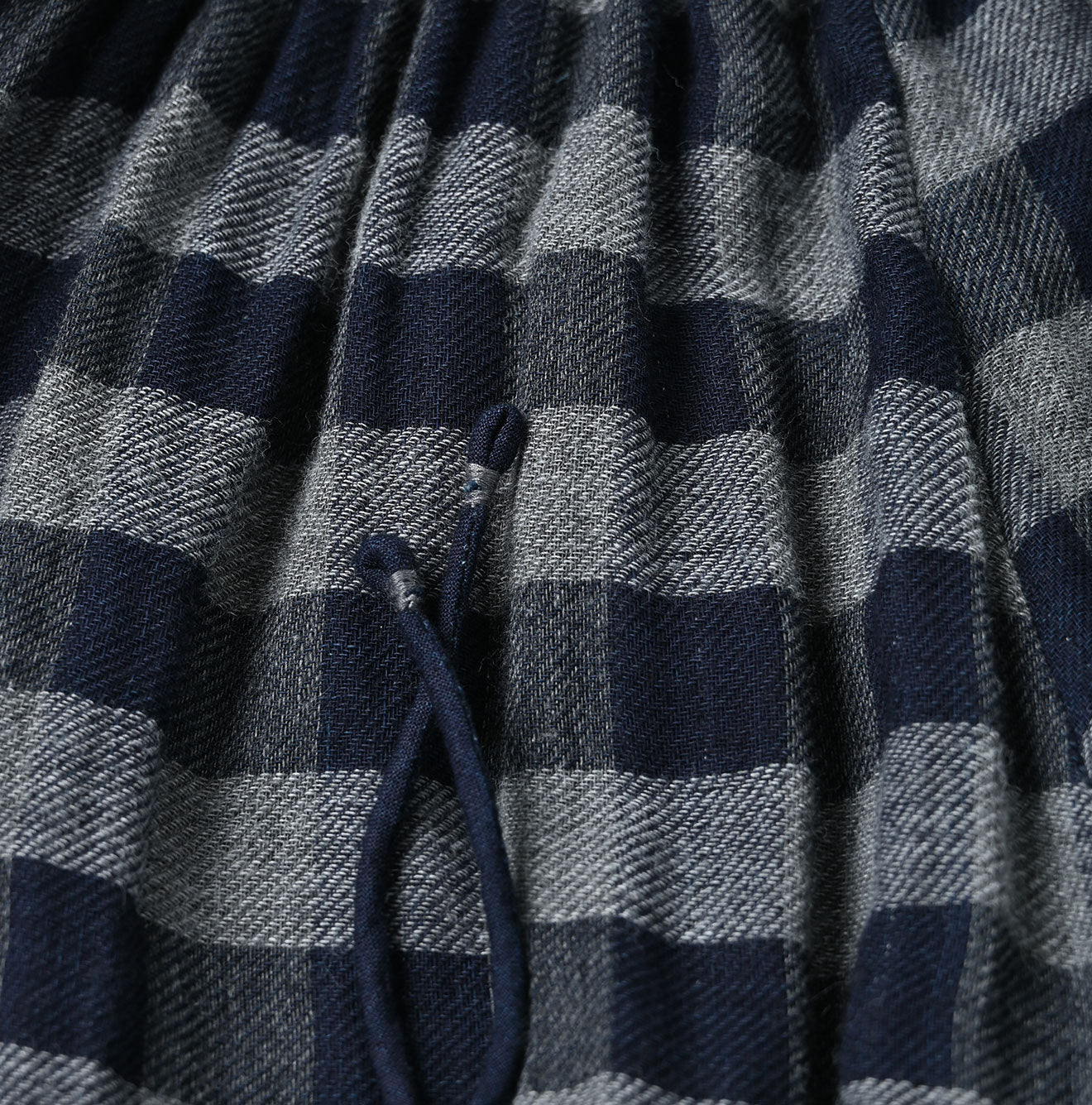 Indigo FuwaFuwa Double Woven Shirring Dress Detail