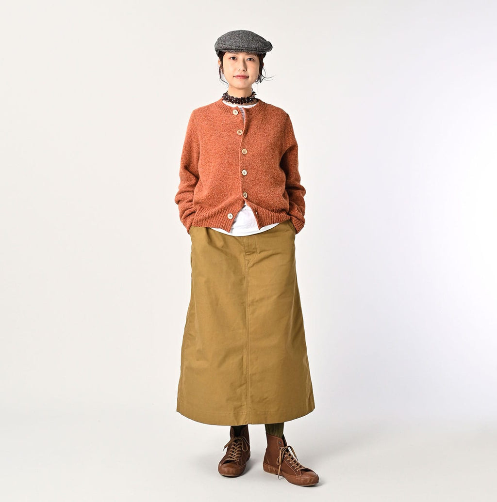 Shetland Wool Boiled Cardigan Female Model