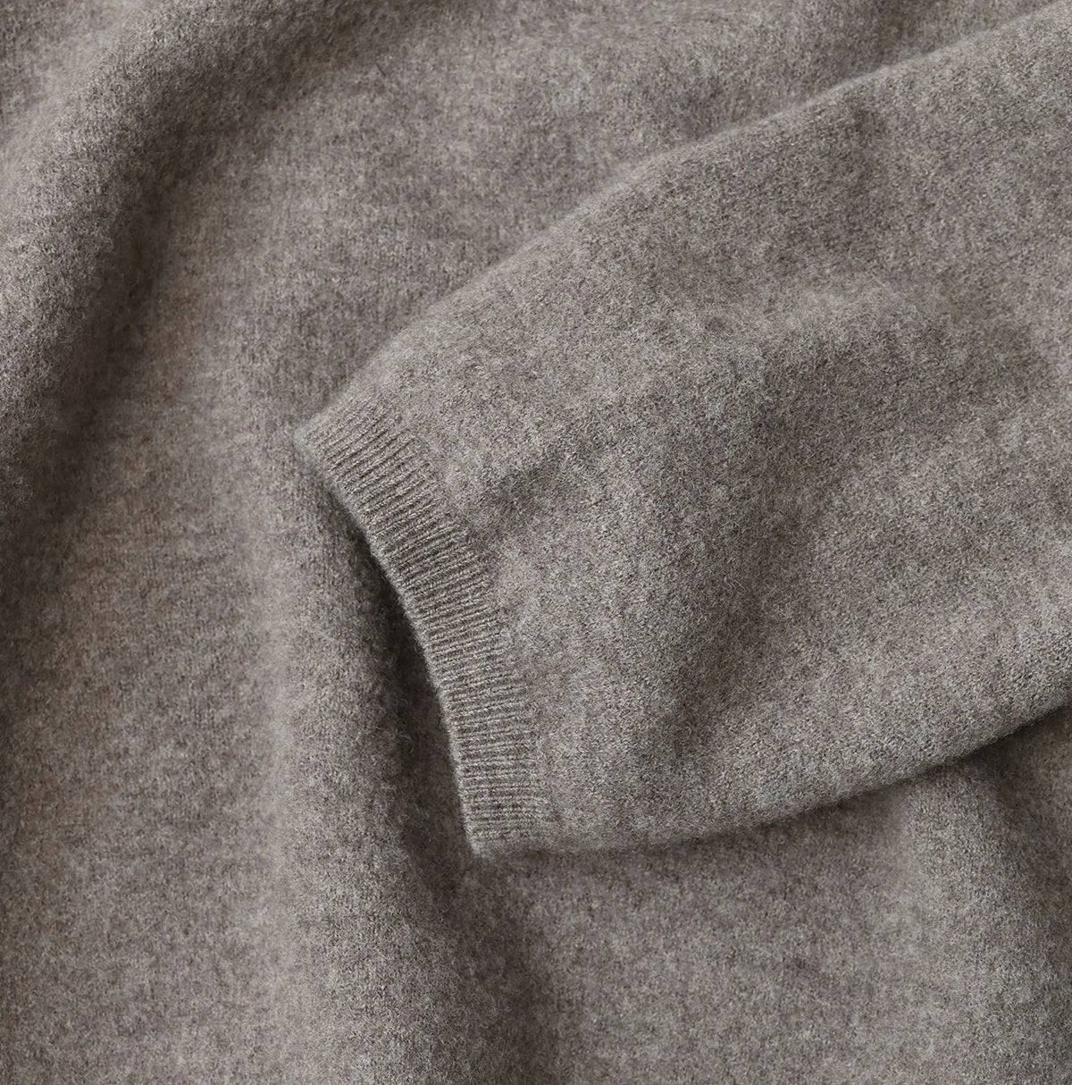 Float Boiled Wool Flare Sweater