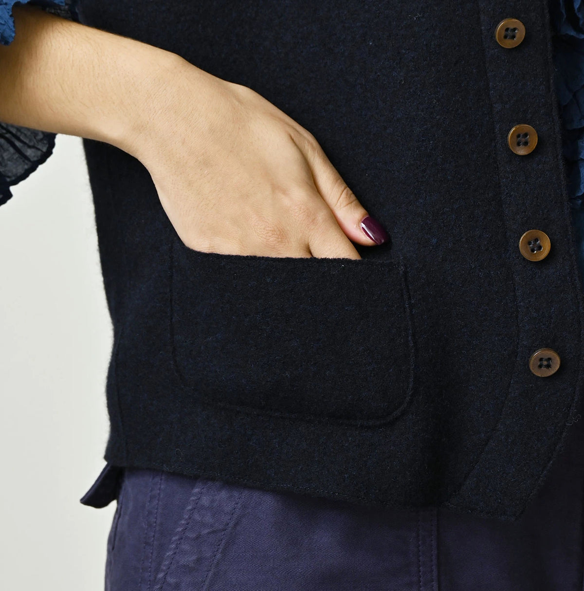 Float Boiled Wool Vest