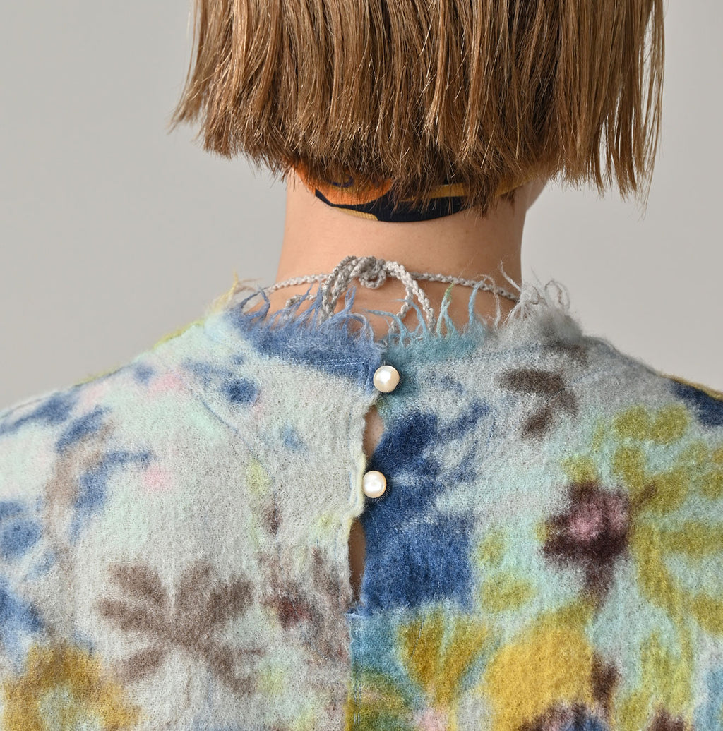 Boiled Wool Jardin Print Poyon Blouse Detail