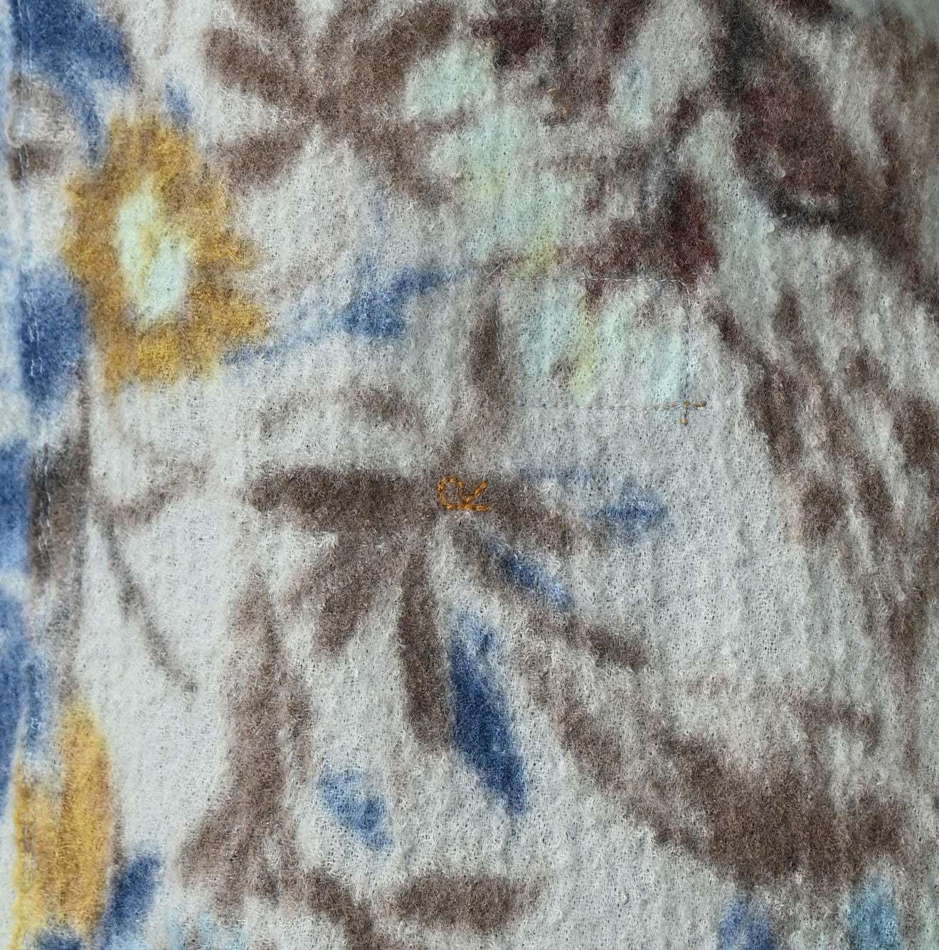 Boiled Wool Jardin Print Poyon Blouse Detail