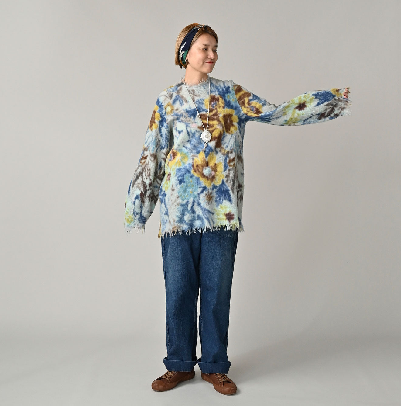 Boiled Wool Jardin Print Poyon Blouse Female Model