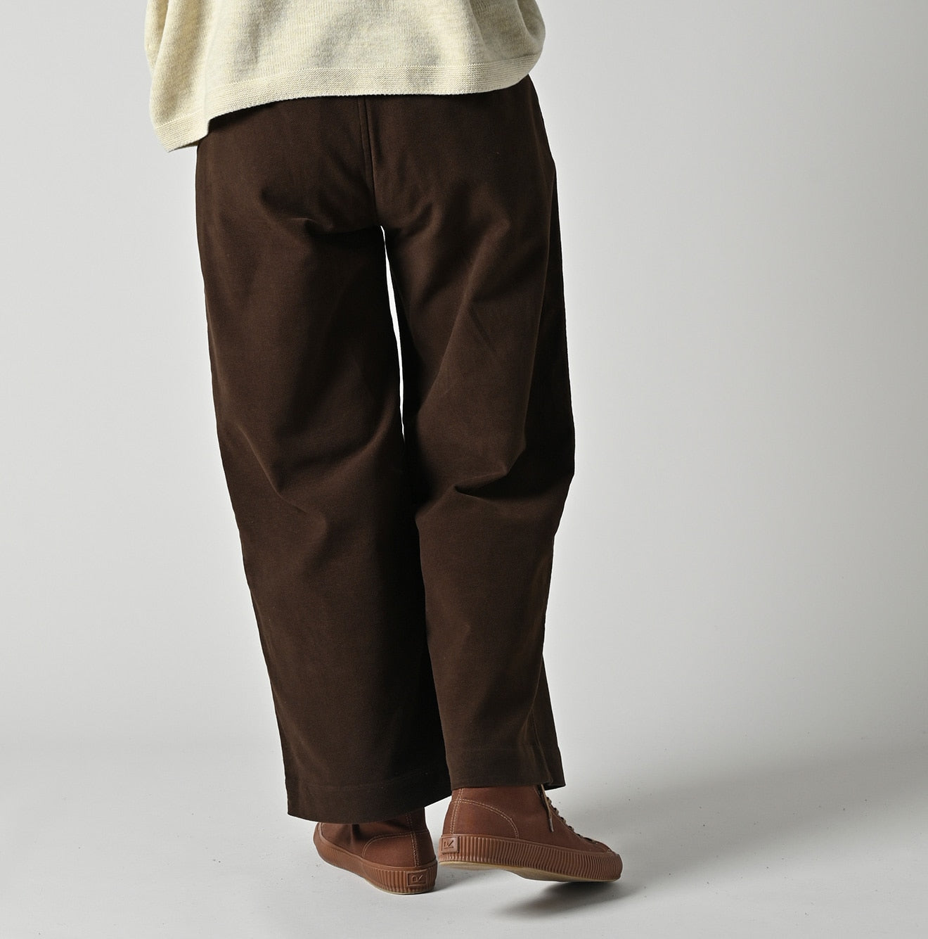 Mole Serge Stretch Charlotte Baggy Female Model