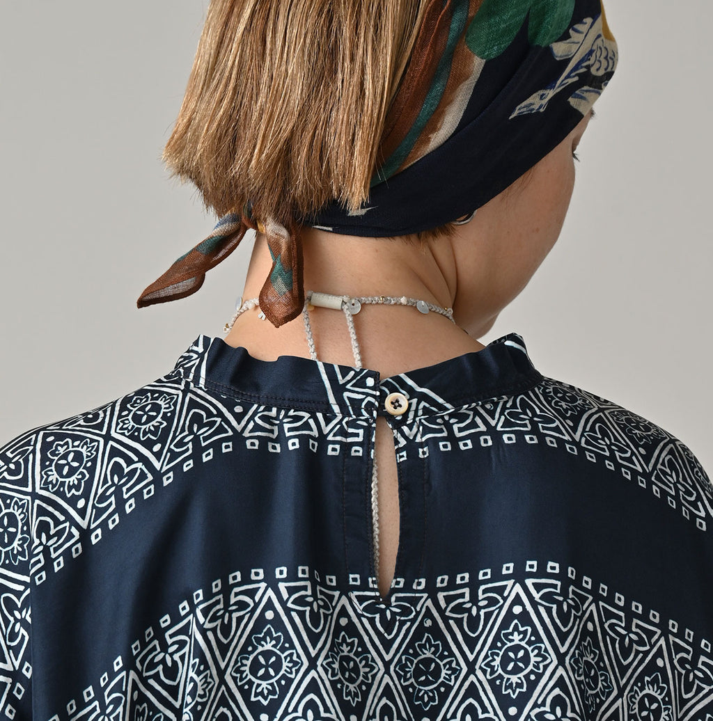 Picture Book Bandana Blouse Detail