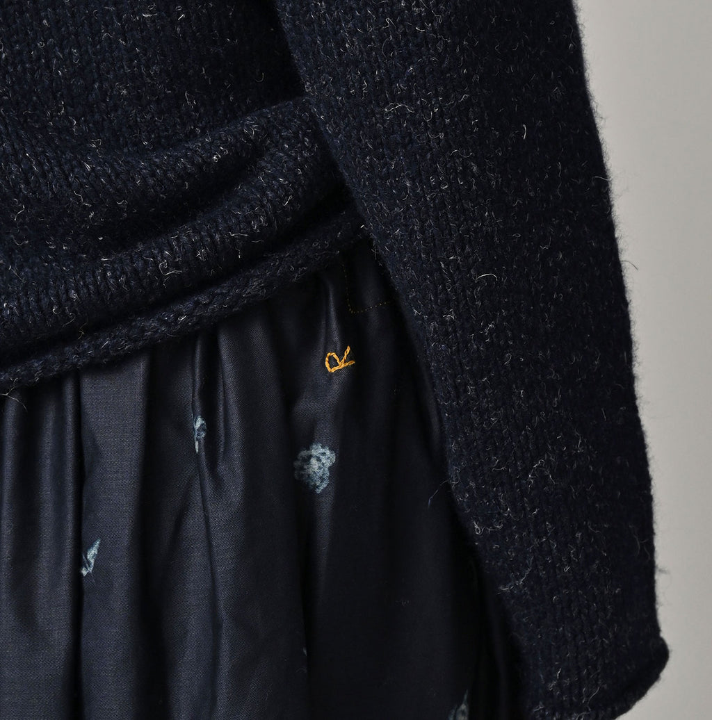 71 Indigo Discharged Rose Print Detail