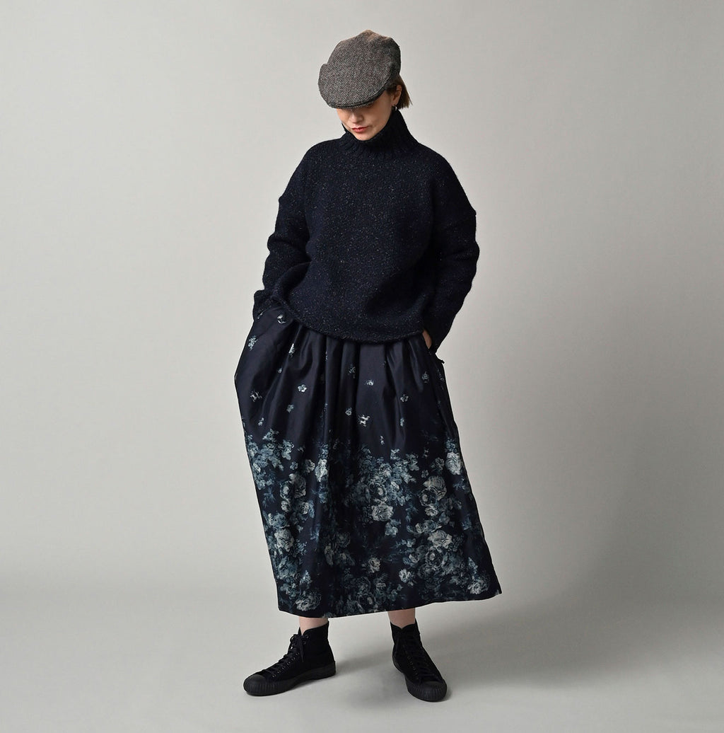 71 Indigo Discharged Rose Print Female Model
