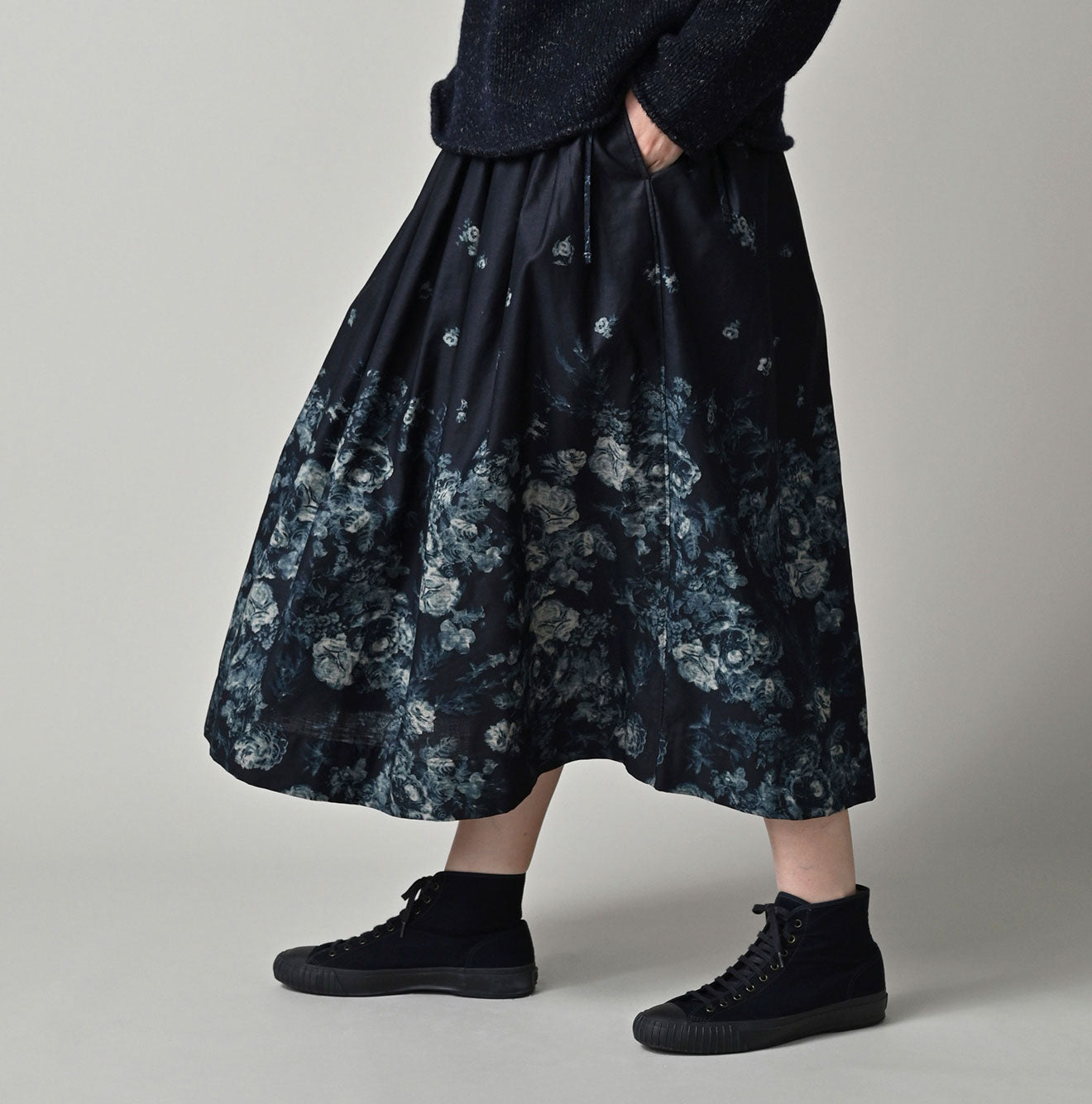 71 Indigo Discharged Rose Print Female Model